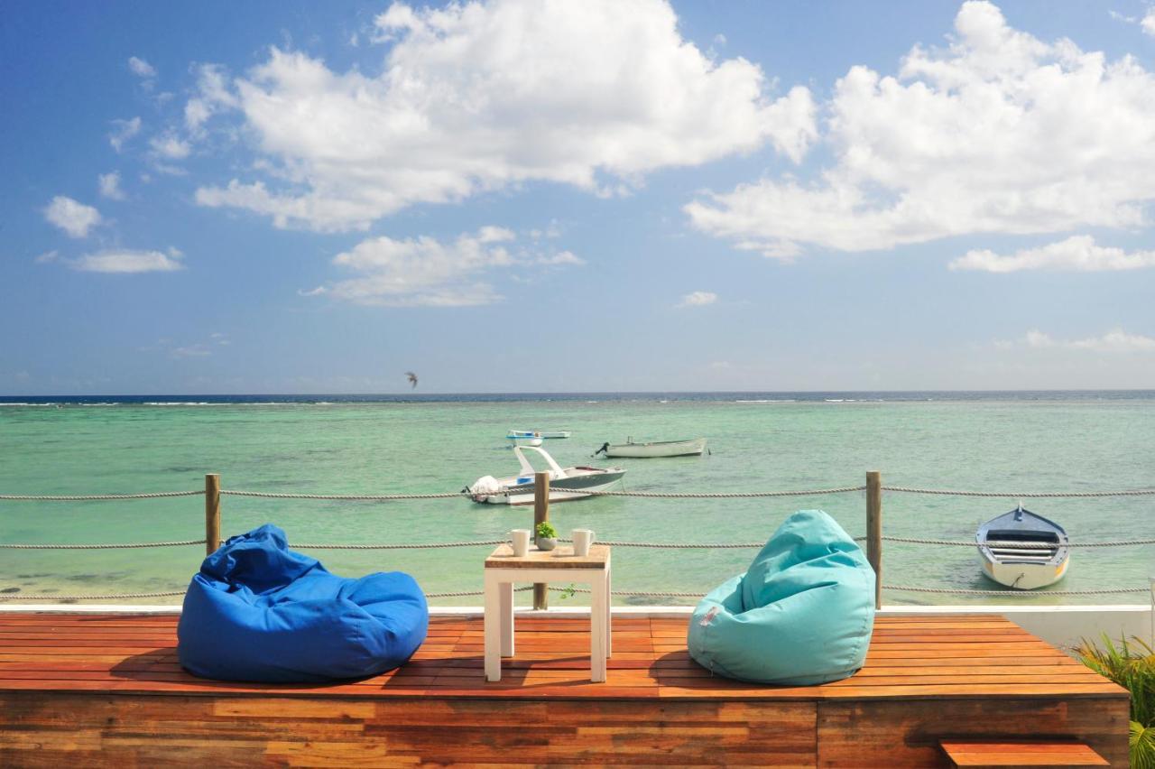 The Beach House - West Coast Mauritius Рівьєр-Нуар Екстер'єр фото