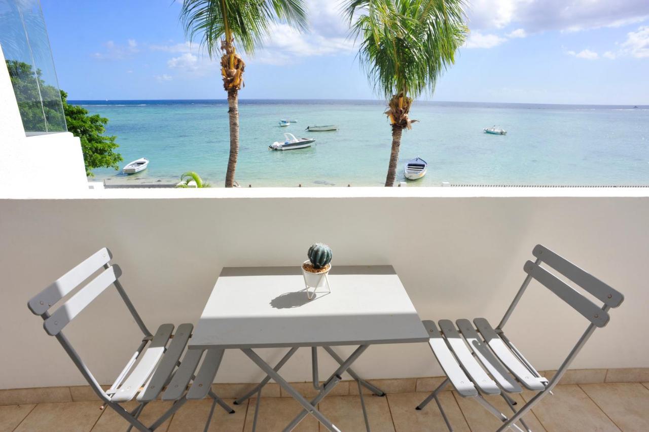 The Beach House - West Coast Mauritius Рівьєр-Нуар Екстер'єр фото